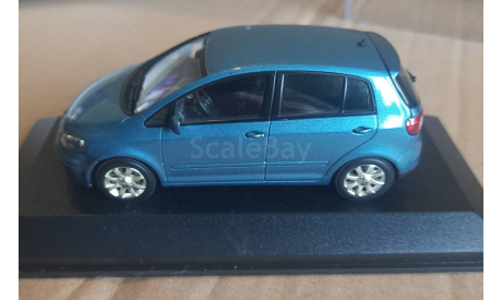 VOLKSWAGEN  GOLF 5 PLUS  2005  BLUE METALLIC  -  MINICHAMPS -SE by VW, масштабная модель, 1:43, 1/43