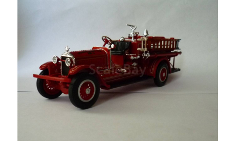 модель пожарного автомобиля, масштабная модель, 1924 Stutz Model C, Signature, 1:43, 1/43