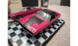 Dodge Challenger R/T 1970г. Panther pink (Good Smile Racing) 1/43