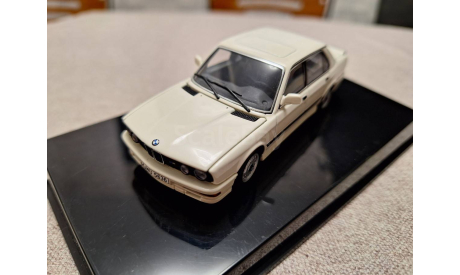 BMW M535i  (E28)  alpinwhite (AutoArt) 1/43, масштабная модель, scale43