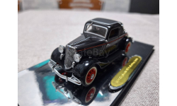 Ford V8 model 40 coupe 1933 coach maroon (Classic Carlectables) 1/43