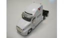 Kenworth T2000 Valvoline (Hot Wheels) 1/55, масштабная модель