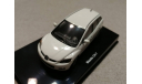 Mazda CX-7 white (AutoArt), масштабная модель, 1:43, 1/43