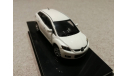 Mazda CX-7 white (AutoArt), масштабная модель, 1:43, 1/43