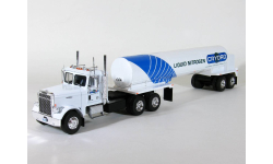Freightliner FLC 120 64T 6x4 + полуприцеп цистерна, CRYORO, из к/ф ’Терминатор 2’, 1977 - Altaya American Truck - 1:43