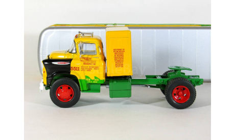 Chevrolet 9700 LCF (9100) + полуприцеп фургон, Mayflower, 1956 - Altaya American Truck - 1:43, масштабная модель, scale43
