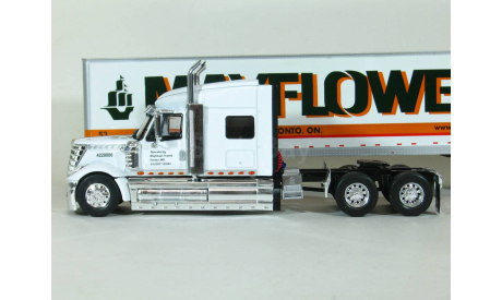 International Lonestar with 56’ Low Roof Sleeper (с низкой крышей) 6x4 + полуприцеп фургон, 2010 - Altaya American Truck - 1:43, масштабная модель, scale43