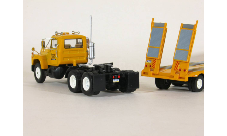 Mack Serie R (R-Series) 6x4 + полуприцеп трал, 1975 - Altaya American Truck - 1:43, масштабная модель, scale43