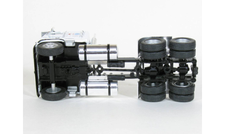Freightliner FLA 9664 6x4 + полуприцеп фургон джамбо, NorthAmerican, 1985 - Altaya American Truck - 1:43, масштабная модель, scale43