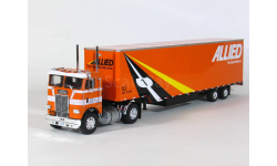 Гибрид White Freightliner COE + полуприцеп фургон джамбо, ALLIED, orange, 1979 - Altaya American Truck - 1:43