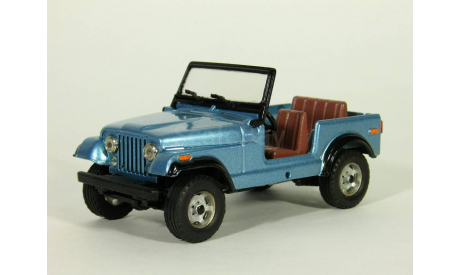 1/43 - Bburago конверсия - Jeep CJ-7 Laredo, blue met., 1982, масштабная модель, 1:43
