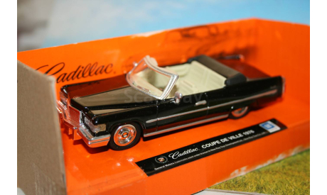 1/43 Cadillac Coupe de Ville (1976) - New-Ray, масштабная модель, New-Ray Toys, scale43