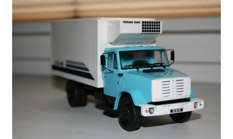 1/43 ЗИЛ-4331(ОДАЗ-47093) - DeA №36 Грузовики, масштабная модель, scale43