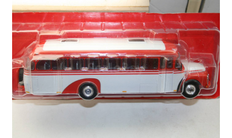 1/43 Volvo B375 - серия «Autobus et autocars du Monde» №95 Hachette, масштабная модель, scale43