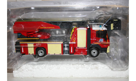 1/43 Mercedes-Benz Atego 1627 Ladder Truck France (пожарный) - ALTAY, масштабная модель, Hachette, scale43
