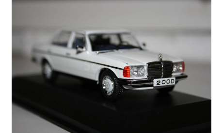 1/43 Mercedes-Benz 200D (1976) - ALTAYA, масштабная модель, scale43