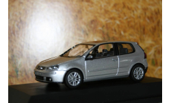 1/43 VW GOLF 3(2004-2008)-SCHUCO