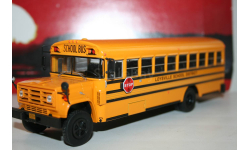 1/43 GMC S 6000 School Bus - серия «Autobus et autocars du Monde» № 10 Hachette