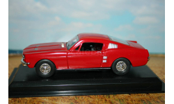1/43 Ford Mustang - Amercom