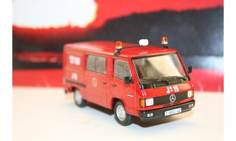 1/43 Mercedes-Benz MB180 Bomberos - ALTAYA, масштабная модель, scale43