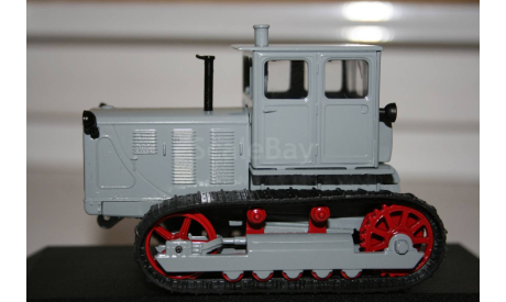 1/43 Т-100 ТРАКТОРЫ №32 HACHETTE, масштабная модель, Тракторы. История, люди, машины. (Hachette collections), scale43