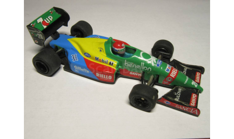 Benetton B188, 1988, Тьерри Бутсен. Модель Onyx, 1/43, масштабная модель, scale43