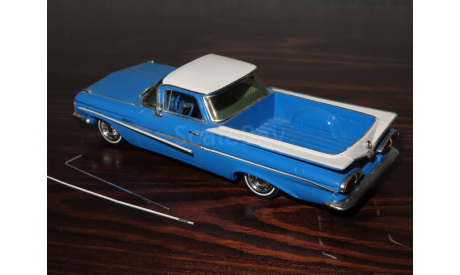 Chevrolet El Camino, 1959. Spark, 1/43. Внимание: некоторые молдинги отклеились (см. фото)., масштабная модель, scale43