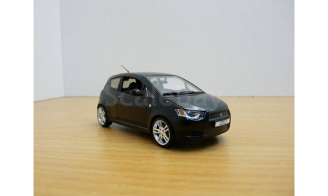 1:43 Mitsubishi Colt (Z30), met.-schwarz, 3-Türer L.E.533 pcs., масштабная модель, 1/43, Vitesse