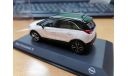 1:43 Opel Crossland X 2018 белый с черным арт.OC11017, масштабная модель, E-Scale, scale43