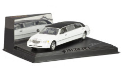 1:43 Lincoln Town Car Limousine 2000 Black/White №VSS36310