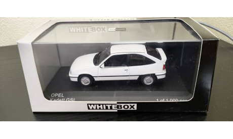 Opel Kadett GSI Whitebox, масштабная модель, scale43