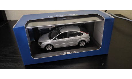 Ford Focus II 2004 Minichamps, масштабная модель, scale43