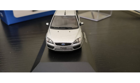 Ford Focus II 2004 Minichamps, масштабная модель, scale43