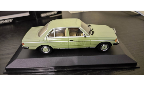 Mercedes 230 E 230E W123 Minichamps, масштабная модель, Mercedes-Benz, scale43