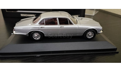 Jaguar XJ12 Series II 1975 Minichamps, масштабная модель, scale43