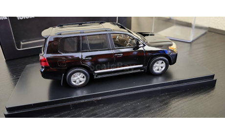 Toyota Land Cruiser 200 Dealer, масштабная модель, scale43