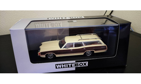 Ford LTD Country Squire 1972 Whitebox, масштабная модель, scale43