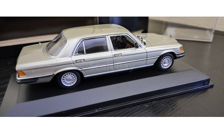 Mercedes 450SEL 450 SEL 6.9 1972-79  Minichamps, масштабная модель, Mercedes-Benz, scale43