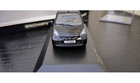 Toyota Aygo 2005 Minichamps, масштабная модель, scale43