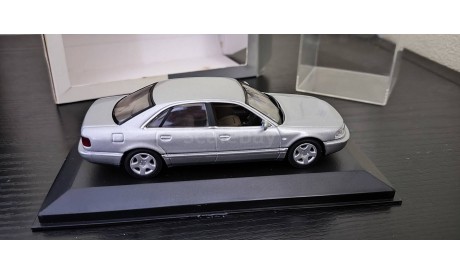 Audi A8 D2 1994 Minichamps, масштабная модель, scale43