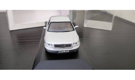 Audi A8 D2 1994 Minichamps, масштабная модель, scale43