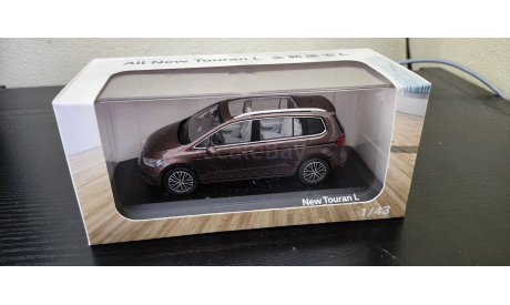 VW Volkswagen Touran 2017 Dealer, масштабная модель, scale43