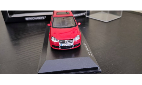 VW Volkswagen Golf R32 2005 Minichamps  400054500, масштабная модель, scale43