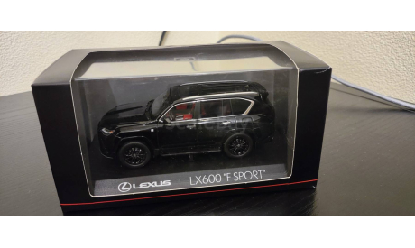 Lexus LX600  LX 600 F-sport 2022 Kyosho, масштабная модель, scale43