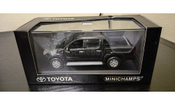 Toyota HiLux  Minichamps