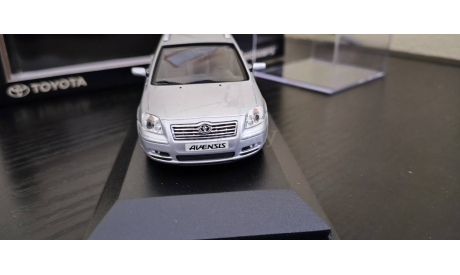 Toyota Avensis Break 2002 Minichamps, масштабная модель, scale43