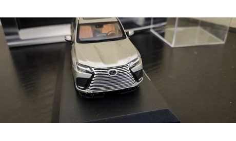 Lexus LX600 LX 600 Kyosho, масштабная модель, scale43