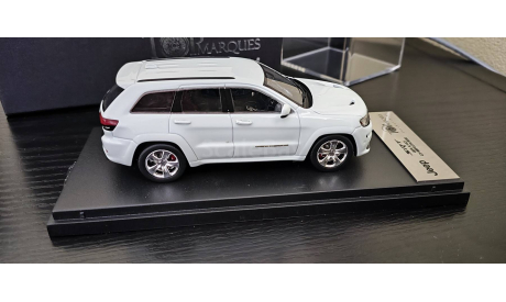 Jeep Grand Cherokee SRT8  TOP-Marques Дефект, масштабная модель, scale43