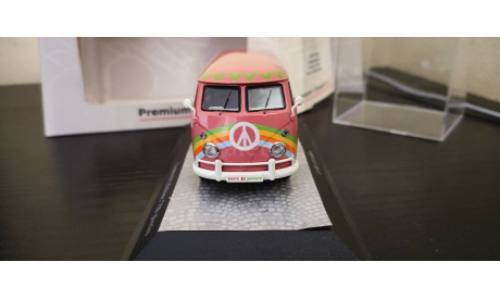 Volkswagen VW T1 T 1  Bus Flower Power Premium Classixxs, масштабная модель, scale43