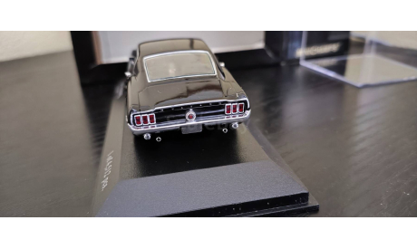 Ford Mustang 1968 Minichamps, масштабная модель, scale0